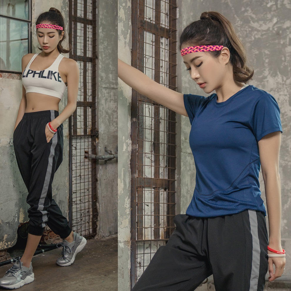 Summer new yoga suit three sets of beginner professional fitness sports bra short T-shirt long pants loose sexy