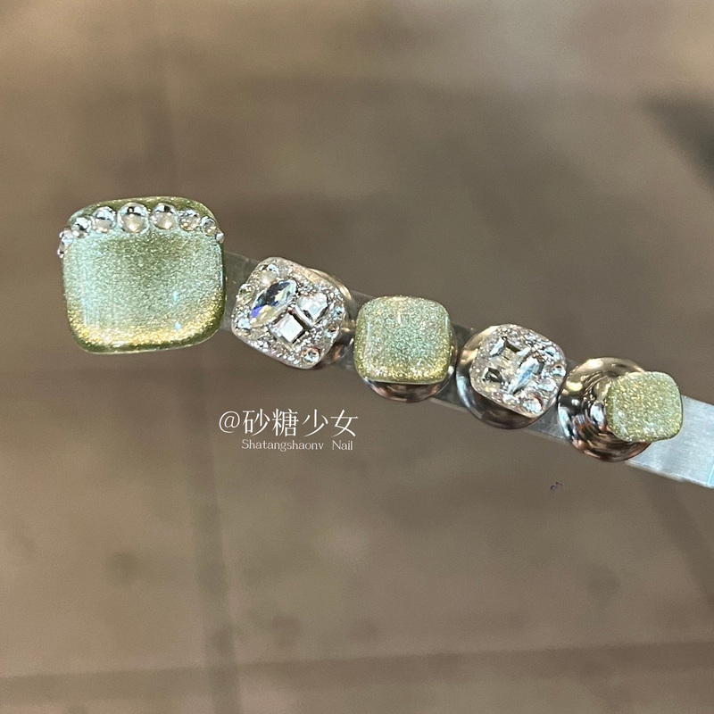 Green Cat-Eye Toenail Stickers 2026 New Style High-End Toenail Patches Pure Handmade Toenail Wearable Nail Art