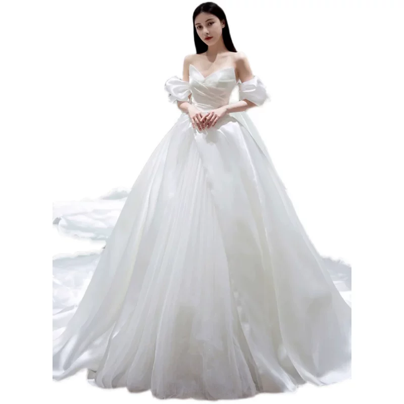 2025 Стратп bride свадебное платье для женщин новое простое атласное невеста темперамент маленькая основная пряжа корейская версия нишевый ретро Хепберн