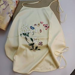 Suzhou embroidery ຖັກແສ່ວສໍາເລັດຮູບ embroidery ໄຫມແມ່ຍິງ apron ຜູ້ໃຫຍ່ retro ແບບຈີນ underwear silk ladies sling apron