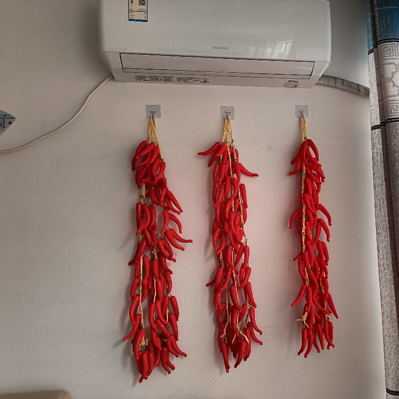 Yijing Decorative Chili Peppers for Feng Shui, Chili String, Artificial Red Chili Peppers, Dried Chili Peppers, Farmhouse Restaurant, Hot Pot Restaurant Decoration Yijing Decorative Chili Peppers for Feng Shui, Chili String, Artificial Red Chili Peppers, Dried Chili Peppers, Farmhouse Restaurant, Hot Pot Restaurant Decoration