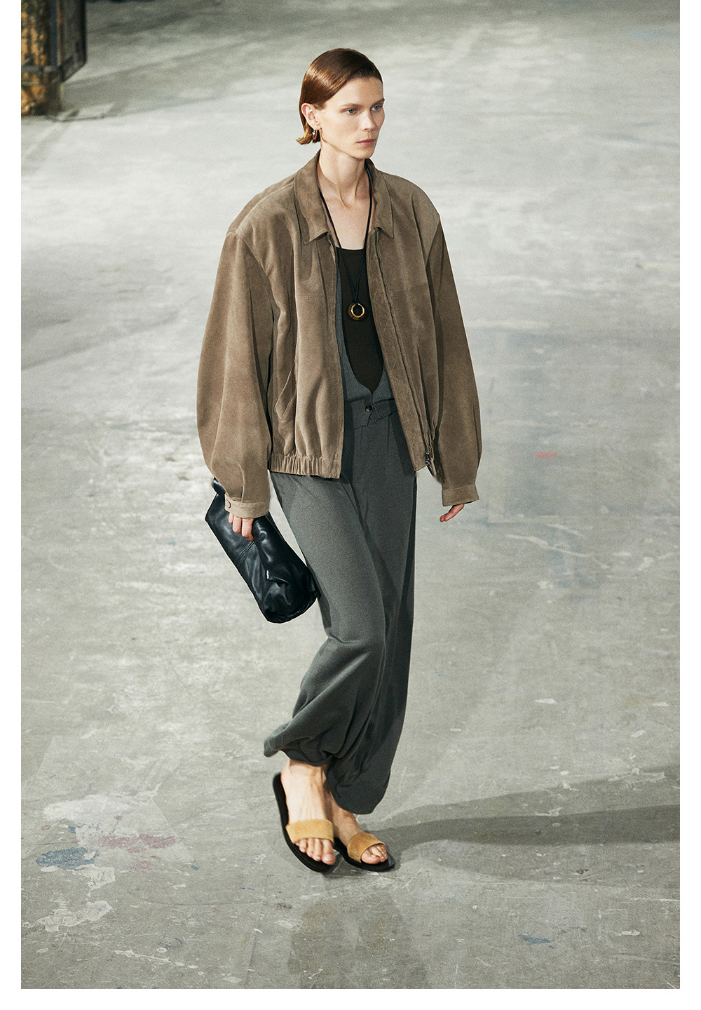 Кожаная куртка 欧洲空运西班牙油蜡皮黑色皮衣短款覆古老钱宽肩牛反绒皮夹克外套