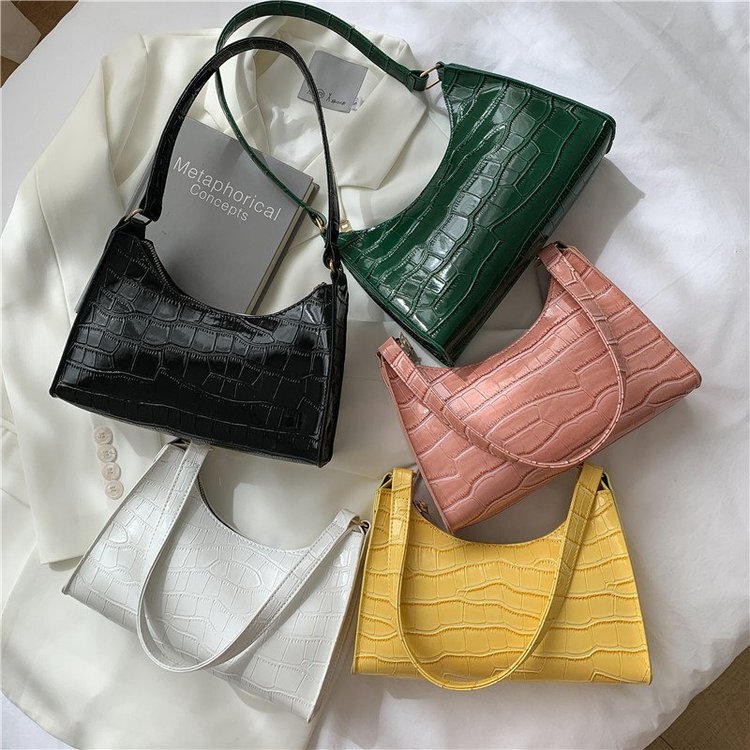 New Trendy Niche Underarm Bag for Women, Japanese Style, Fashionable Crocodile Pattern, Versatile Shoulder Bag, Baguette Bag