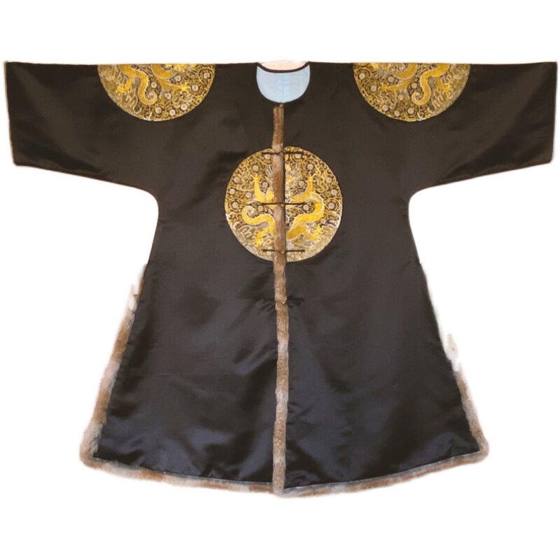 Palace Museum Qianlong style Dagon suit Qianlong Style Chrysanthemum pattern Golden Dragon pattern Dagon Suit Qing Palace Office Cheng Qing Inner Court royal use