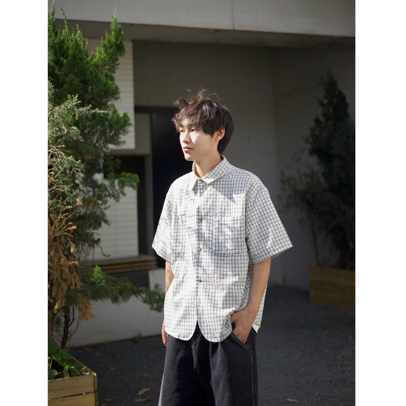Banish Summer Japanese-Style Bubble Gauze Cleanfit Shirt Retro Loose Short-Sleeve Plaid Shirt for Men and Couples Banish Summer Japanese-Style Bubble Gauze Cleanfit Shirt Retro Loose Short-Sleeve Plaid Shirt for Men and Couples