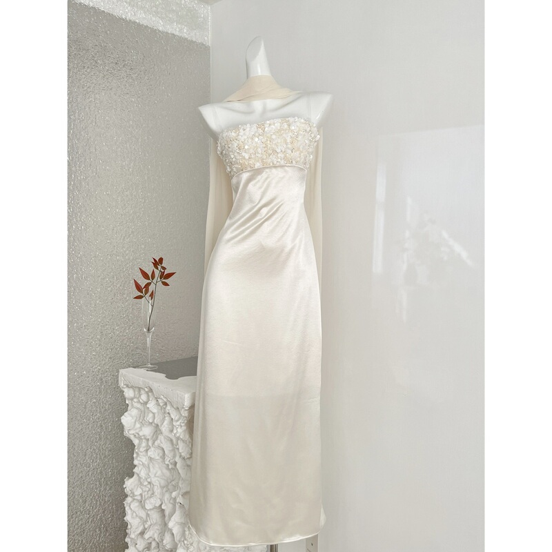Flowing White Strapless Dress for Women, Slim-Fitting, with a Shawl, Sequined Socialite Gown, Long Dress with Ribbons