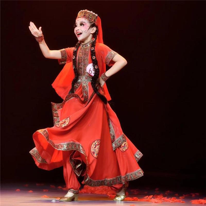 Pamir Girl's Dance Costume Meets the Beauty of Tajik Eagle Dance and the Sound of Pamir Drums Performance Costumes Pamir Girl's Dance Costume Meets the Beauty of Tajik Eagle Dance and the Sound of Pamir Drums Performance Costumes