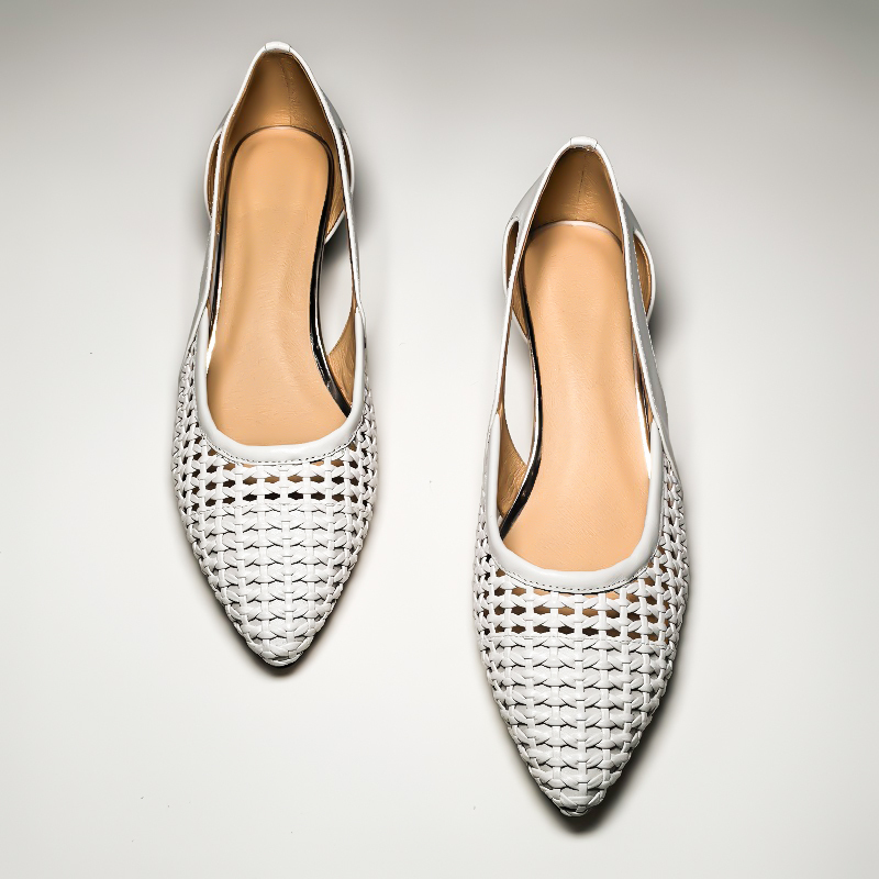 Wide-Foot Plus-Size Women's Shoes Size 41 to 43, Genuine Leather Pointed-Toe Sandals, Women's Stiletto Heel, Woven, Extra Wide, Versatile, Hollow High Heels