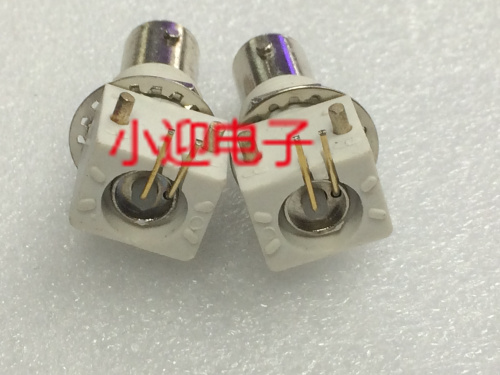 BNC mother seat Q9 white rubber seat welding plate 90 copper plated gold foot BNC plate welding PCB seat monitoring film insert bending foot