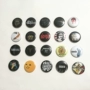 Rock Band Trâm Badge Blur Oasis Nirvana Gun Flower Metallica Beetle Beatles ghim cài áo vest nam Chanel