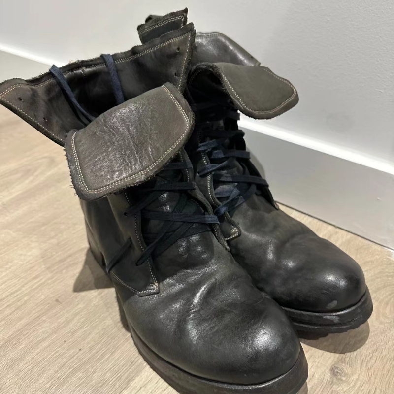 Black Distressed Two-Layer Sole Martin Boots, Unisex Dark Series, Front Lace-Up Retro Couple Short Boots Black Distressed Two-Layer Sole Martin Boots, Unisex Dark Series, Front Lace-Up Retro Couple Short Boots