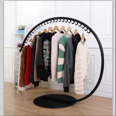 Wrought iron clothing rack Arc-shaped island rack Floor-standing clothing display rack Clothing store women's clothing rack C-type hanger