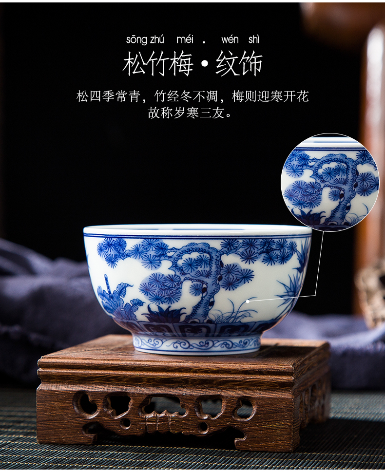 Folk artists hand - made, poetic big master of blue and white porcelain cup single CPU jingdezhen ceramic kung fu tea cups