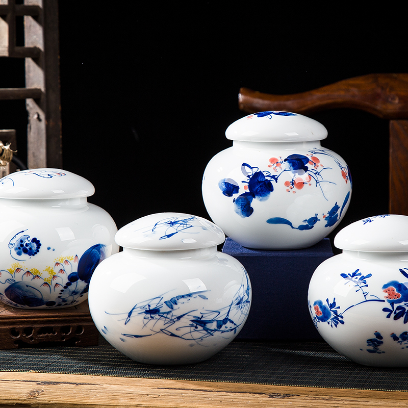 Folk artists hand - made bucket color blue and white porcelain tea pot of jingdezhen ceramic household large seal storage POTS
