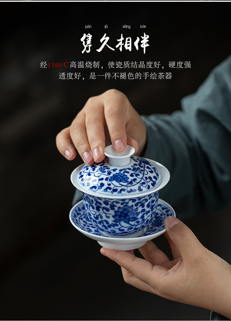 Hand - made tureen jingdezhen ceramic cups three bowl of blue and white only large white porcelain is not new one the individual cups