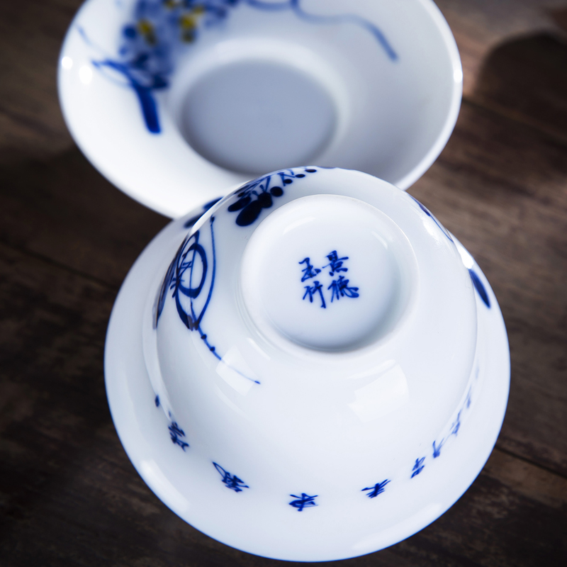 Hand draw large tureen jingdezhen blue and white porcelain bowl with kung fu tea set Chinese style heat only three cups of tea cups