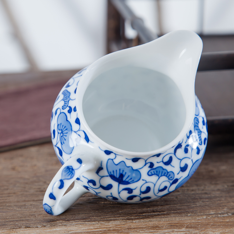 Jingdezhen hand - made ceramic fair keller kung fu tea tea fair sea glass tea cup by hand points