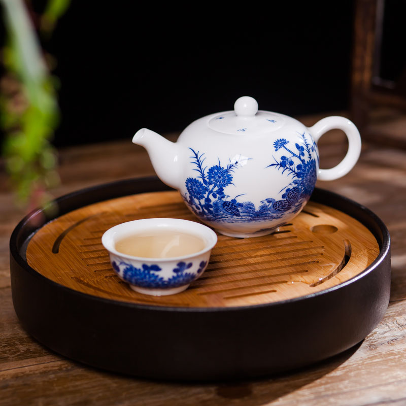 Jingdezhen blue and white porcelain kung fu tea set 6 hand - made ceramic teapot teacup sample tea cup set fair keller