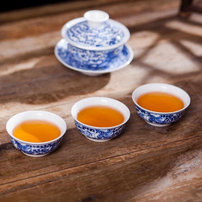 Jingdezhen ceramic tea set hand - made kung fu tea set a complete set of blue and white porcelain craft tea cups, teapot