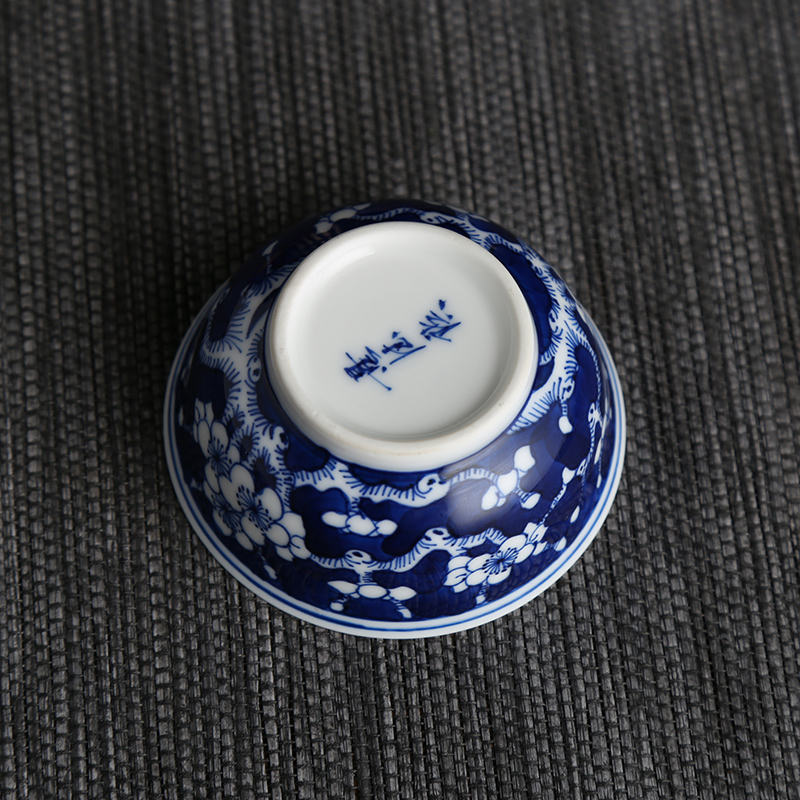 Jingdezhen ceramic sample tea cup hand - made master kung fu tea cups cup personal cup single CPU single CPU