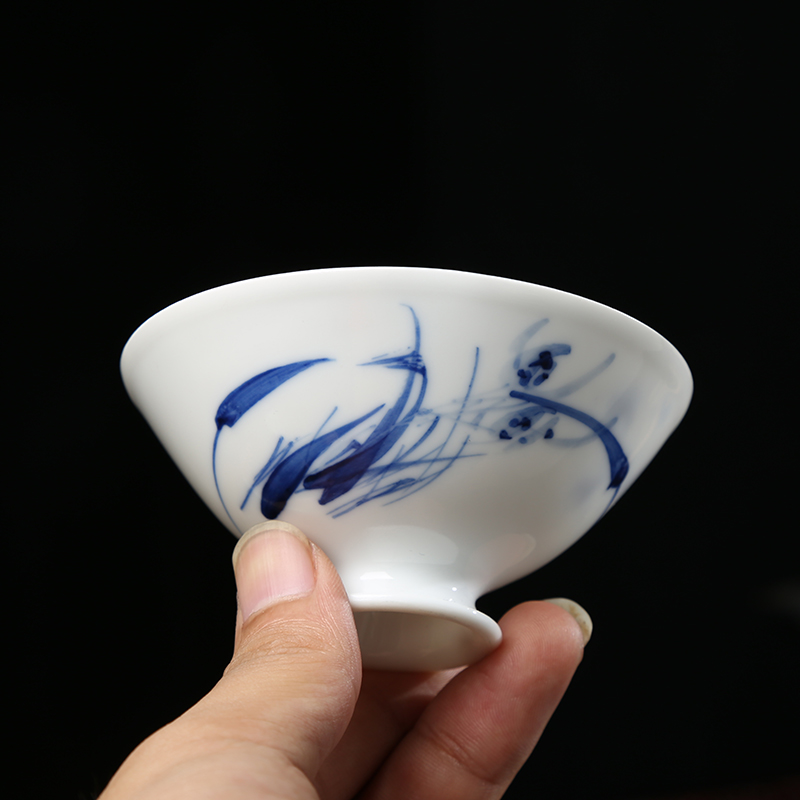 Jingdezhen ceramic large hat to glass hand - made master kung fu tea cup sample tea cup cup personal cup