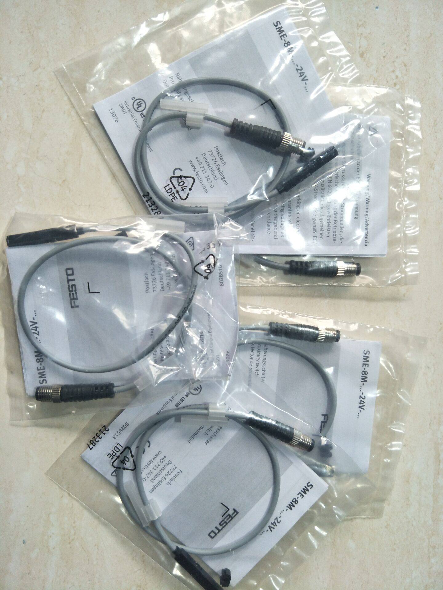 FESTO FESTO FESTO Magnetic Switch SME-8M-DS-24V-K-0 3-M8D 543861 Spot