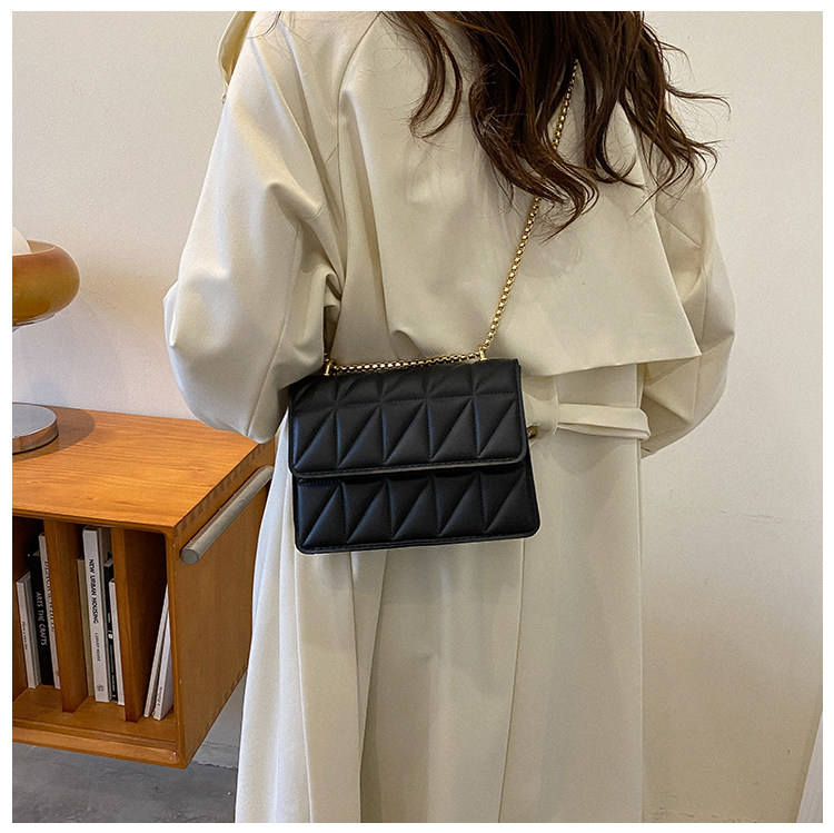 Небольшая дизайнерская цепь, сумка через плечо, ремешок для сумки на одно плечо с ромбовидным узором, коллекция 2022                       