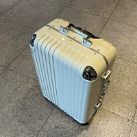 Сливочный белый