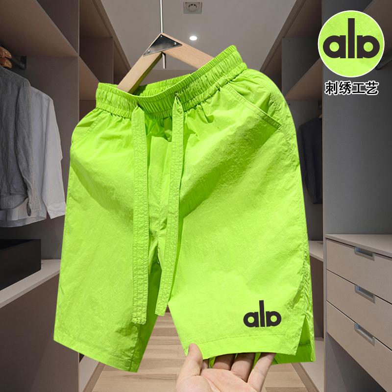 2026 Summer New Embroidered Men's Shorts, Men's Five-Point Shorts, American Style Quick-Dry Mid-Length Pants, Loose Couple Beach Shorts 2026 Summer New Embroidered Men's Shorts, Men's Five-Point Shorts, American Style Quick-Dry Mid-Length Pants, Loose Couple Beach Shorts