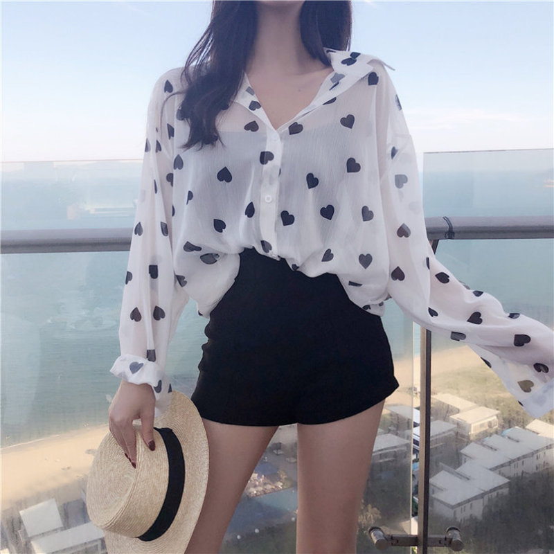 Sun Protection Clothing for Women, Popular in Summer, Chiffon Shirt with Small Hearts, Long-Sleeved Outerwear, Lightweight Breathable Air-Conditioned Cardigan, Thin Jacket