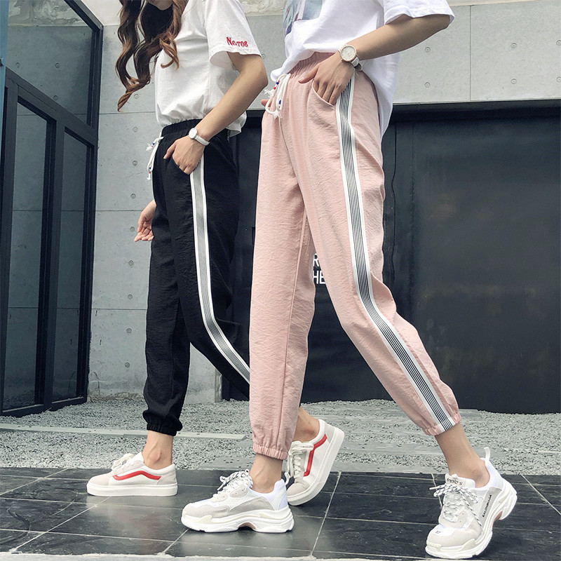 Спортивные штаны для девушек