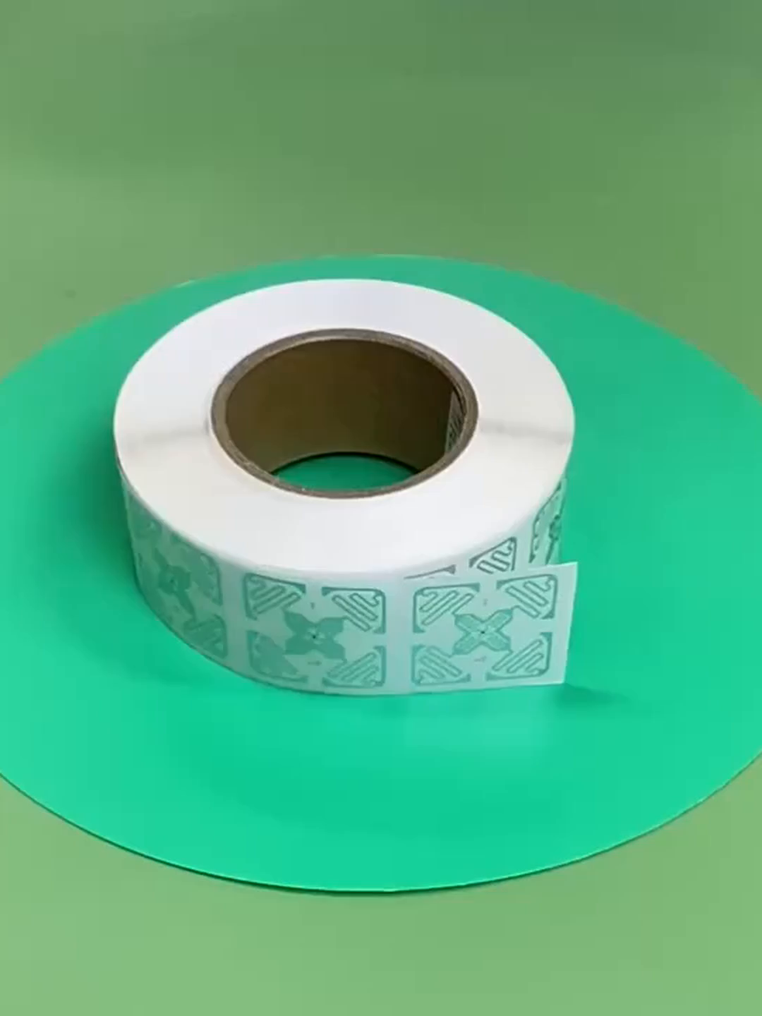 此标签贴完还可以精准打卡？英频杰H47是懂打工人命脉的！