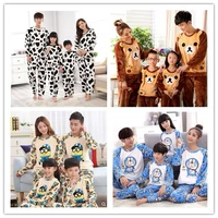 Mùa thu và mùa đông flannel cha mẹ-con đồ ngủ dày san hô lông cừu gia đình ba cha mẹ-con và con trai nữ phục vụ nhà kiểu đồ bộ