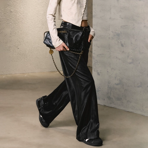 [Мягкие кожаные брюки] поднять Nina, складки текстуры кармана, свободные широкие повседневные брюки