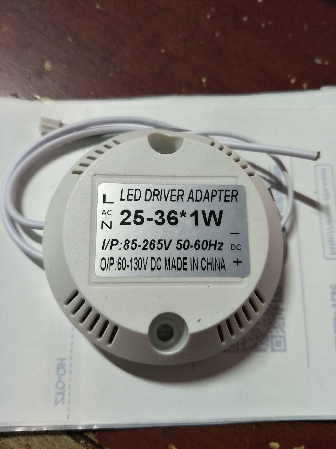Electronic ballast regulator modified LED ceiling lamp constant current drive power supply 12W18W30W36W