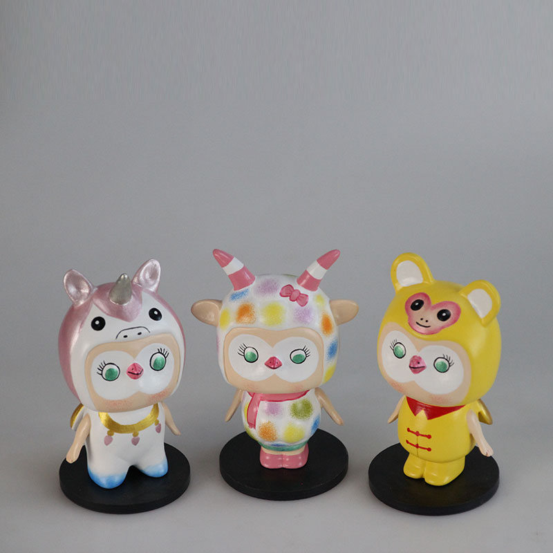 Zodiac ornament ceramic express cartoon hand do tide play doll, secondary yuan decoration small place, a birthday present