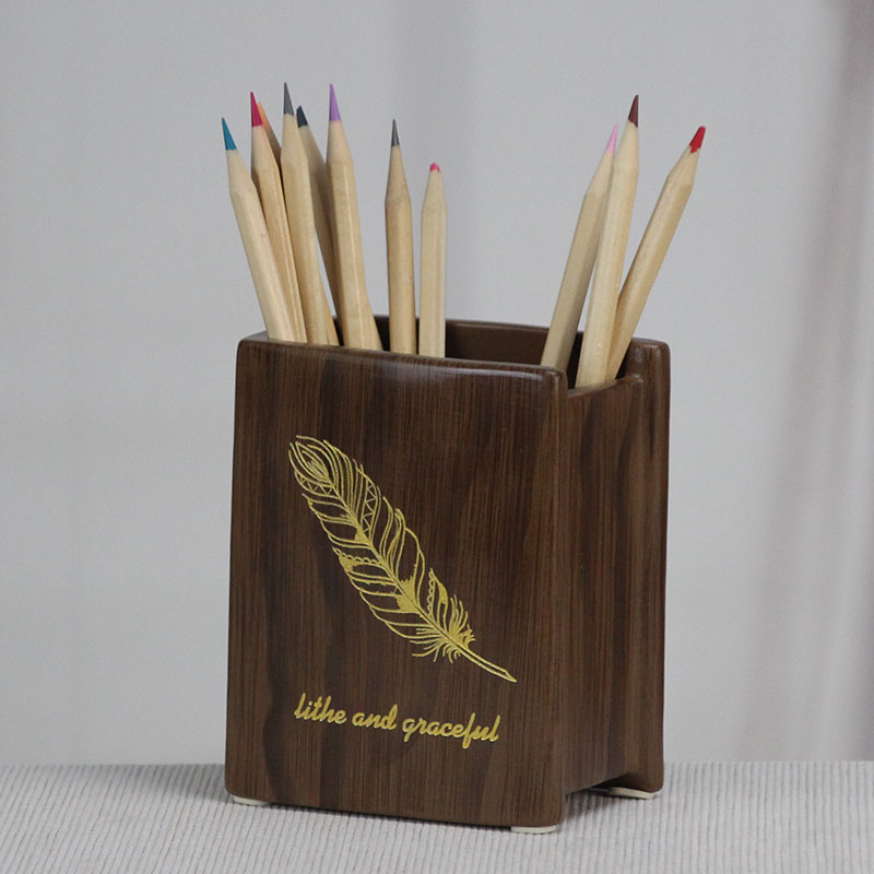 Great creative fashion express ceramic brush pot desktop stationery contracted brush pot office receive a simple gift box