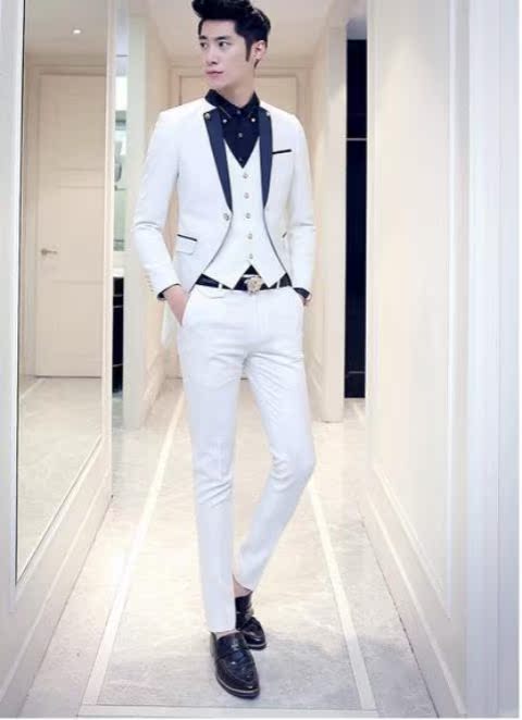 Mùa xuân mới tuxedo phù hợp với nam phiên bản Hàn Quốc của bộ đồ cưới tự trồng phù hợp với thời trang phù hợp với bộ đồ ba mảnh màu sắc áo nam