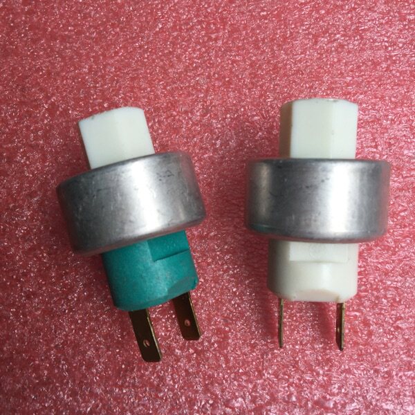 GM Pressure Switch 0143
