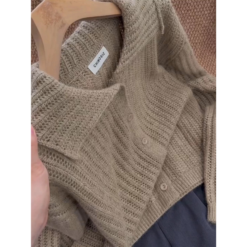 Brown Loose Knit Cardigan for Women, 2026 Early Autumn New Style, High-End Long-Sleeve Round-Neck Button-Up Outerwear