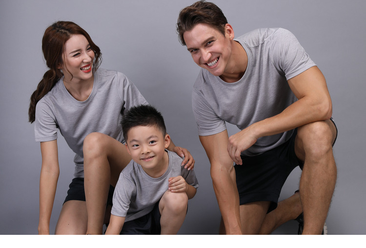 Thể thao ngắn tay khô nhanh T-Shirt nam giới và phụ nữ cha mẹ và con mặc chạy quần áo nhóm tùy chỉnh phù hợp với lỏng mỏng quần short áo ba lỗ thể thao nữ