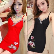 New hộp đêm sexy mặc sâu v thấp ngực sling thêu thân chương mỏng quấn hông váy móng tay của phụ nữ đính cườm eo đầm