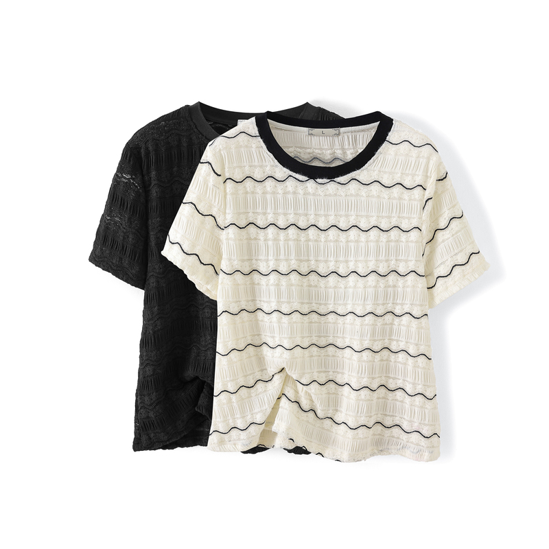 Plus Size Women's Lace Top
