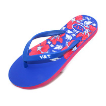 Vietnamese Imported Rubber Lady Herringbone slippers flat-bottomed anti-slip and deodorized outdoor wearing beach Beach Clips and Toes Cooler