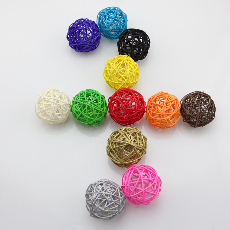 Single beat not shipping parrot nibbling on rattan ball toy ball pet bird tiger leather feet feet to catch leftover toys