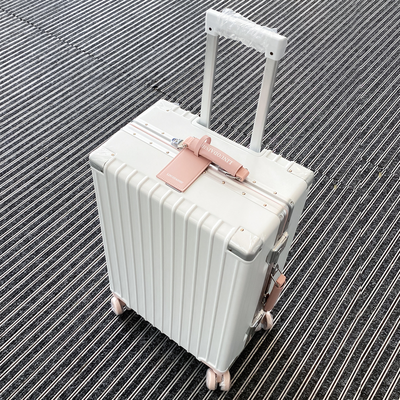 Luggage Manufacturers Directly Sell Personalized Travel Suitcases for Celebrities and Artists, and Gift Trolley Cases with Logo Printing Luggage Manufacturers Directly Sell Personalized Travel Suitcases for Celebrities and Artists, and Gift Trolley Cases with Logo Printing