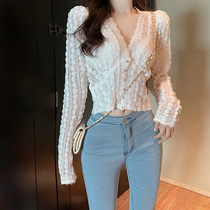 v-neck openwork white lace base shirt short long-sleeved summer top female ins temperament Western style slim-fit small shirt tide