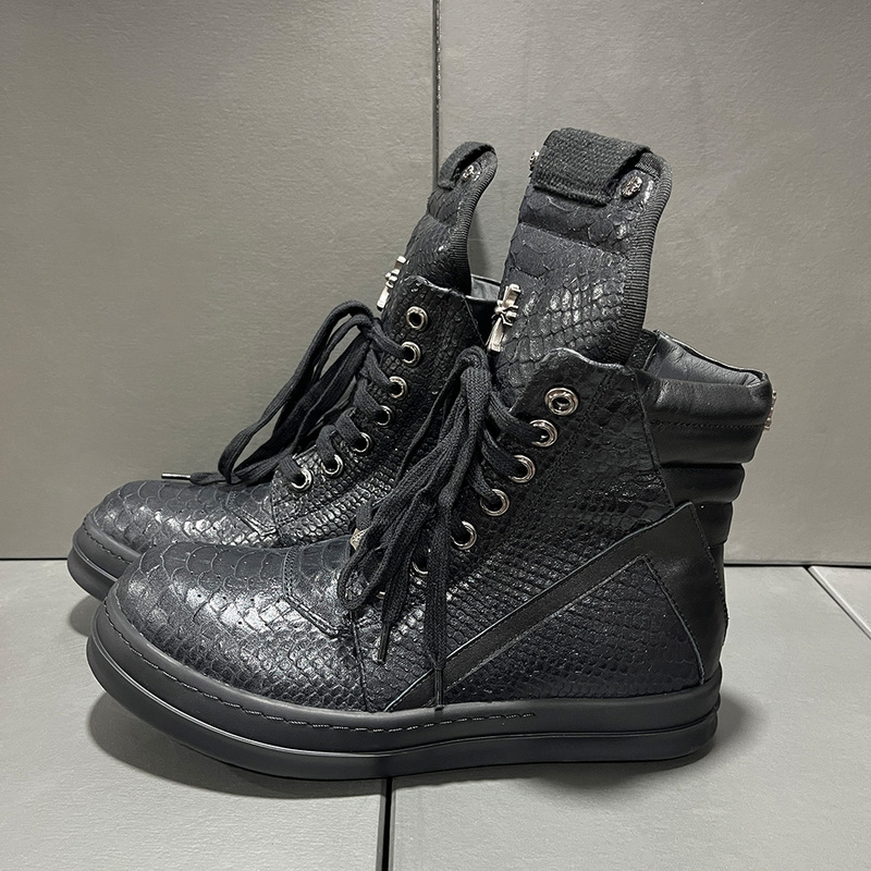 2025 New Ro Shoes High-Top Black and White Snake Pattern Inverted Triangle Genuine Leather Sneakers Men's Thick-Soled Casual Trendy Men's Short Boots