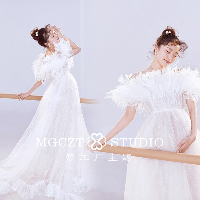 Pregnant Woman Photo Wedding Photos Photo Gallery Themed Photography Write Real Clothing High Set White Hairy Pregnant Woman Photo Gallery Clothing Gown