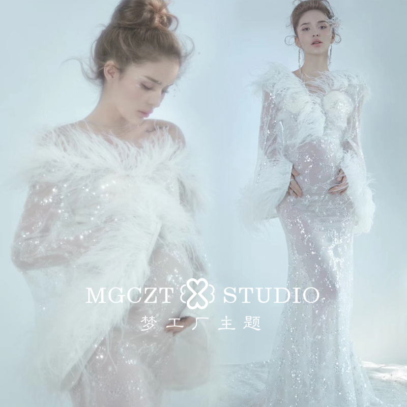Photo-photo gallery Photographic Pregnancy Woman Dress High Set Perspective Feather Pregnant Woman Beauty Documentary mommy Art Wedding Dress Graphic